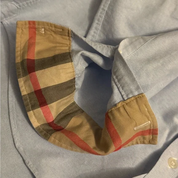 Burberry Light Blue Casual Button Down Shirt excellent condition size L